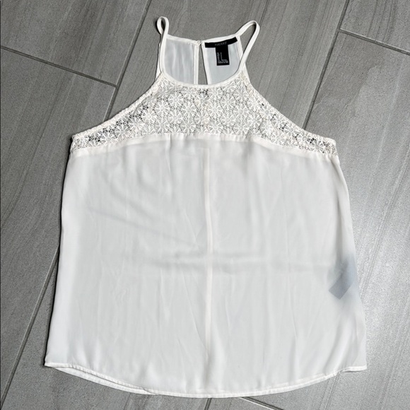 Forever 21 Cream and White Tank Top with Lace Detailing - Picture 1 of 5